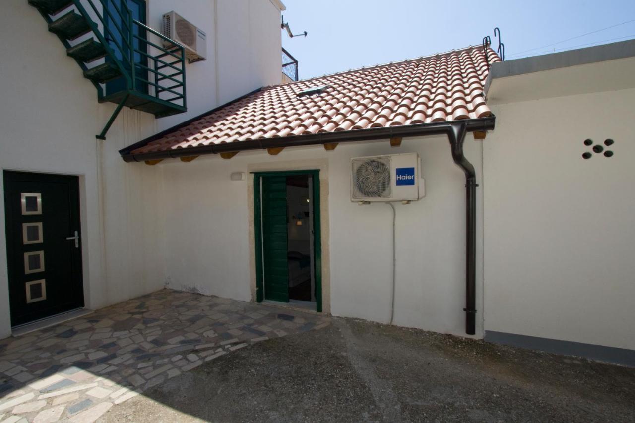 הוילה איגריין Stonehouse Katarina מראה חיצוני תמונה